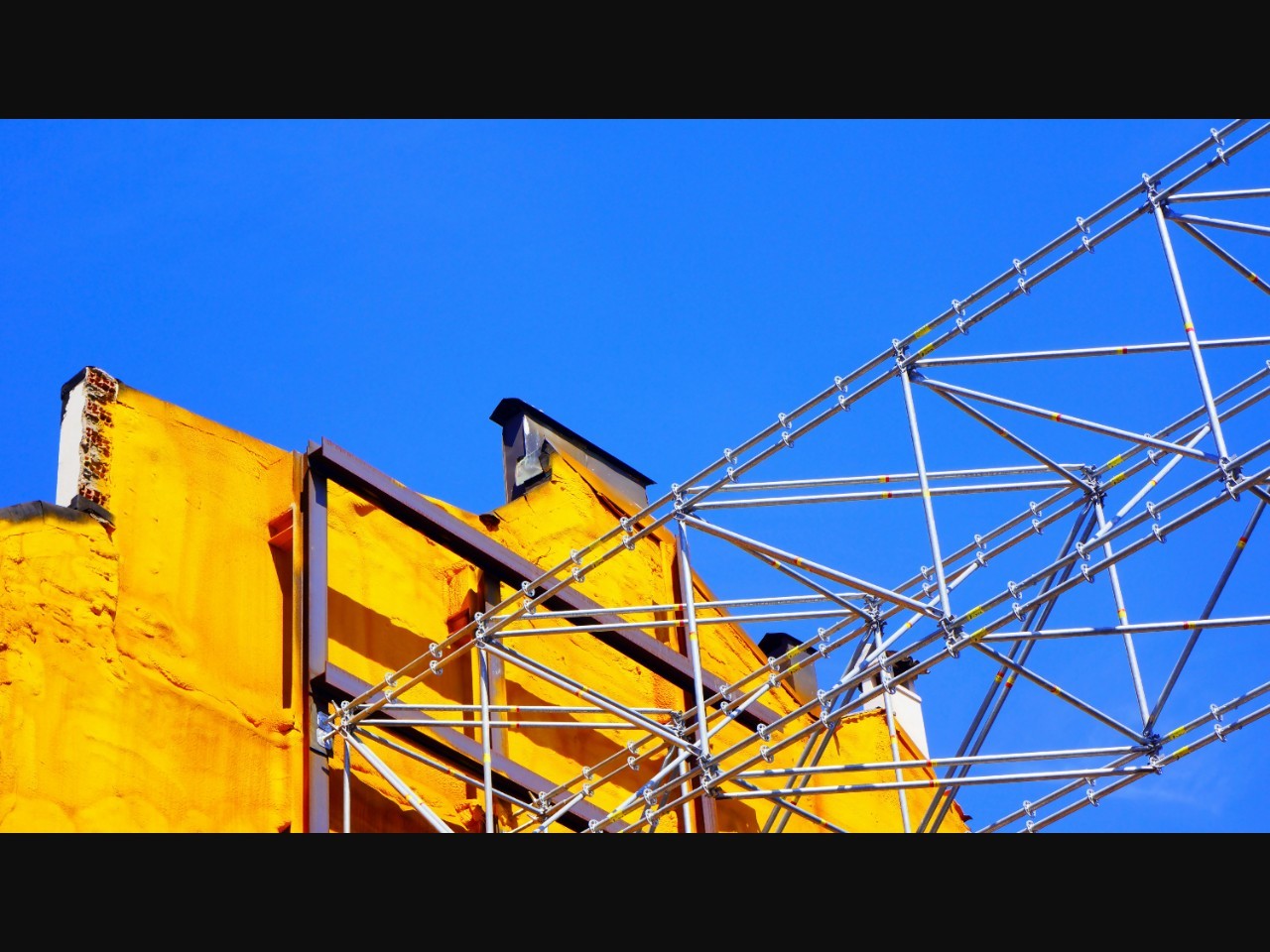 photo 1565363813506 729984731d0fixlibrb 1.2.1q80fmjpgcropentropycstinysrgbw1080fitmaxixideyJhcHBfaWQiOjE0MDU1N30